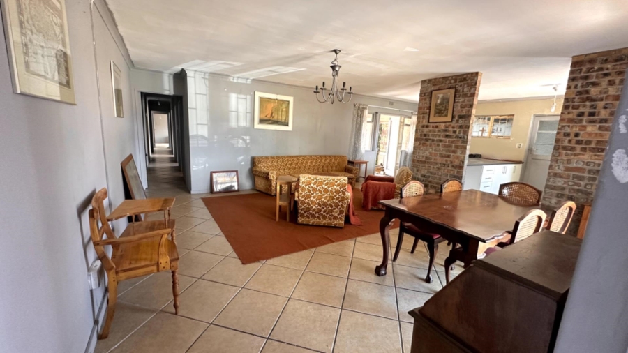 4 Bedroom Property for Sale in Sybrand Park Western Cape